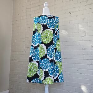 Mod 60s Inspired Floral Mini Dress | Bright & Bold Graphic Print | Plus Size 18